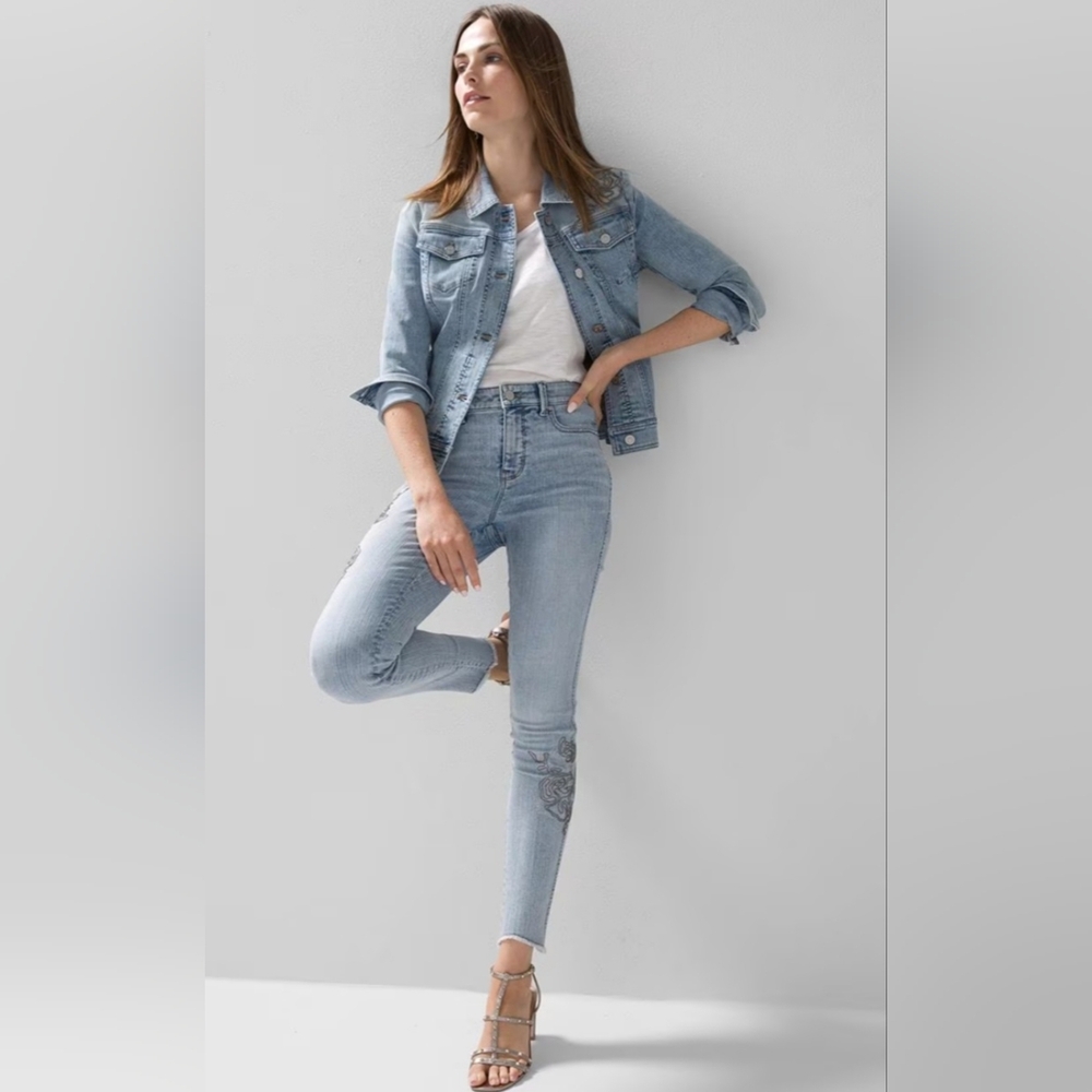 WHBM high rise ball chain embroidered skinny jeans size 4